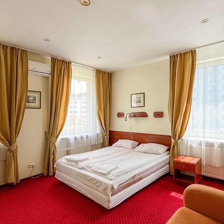 Fry House Pansiyon Varşova Dış mekan fotoğraf