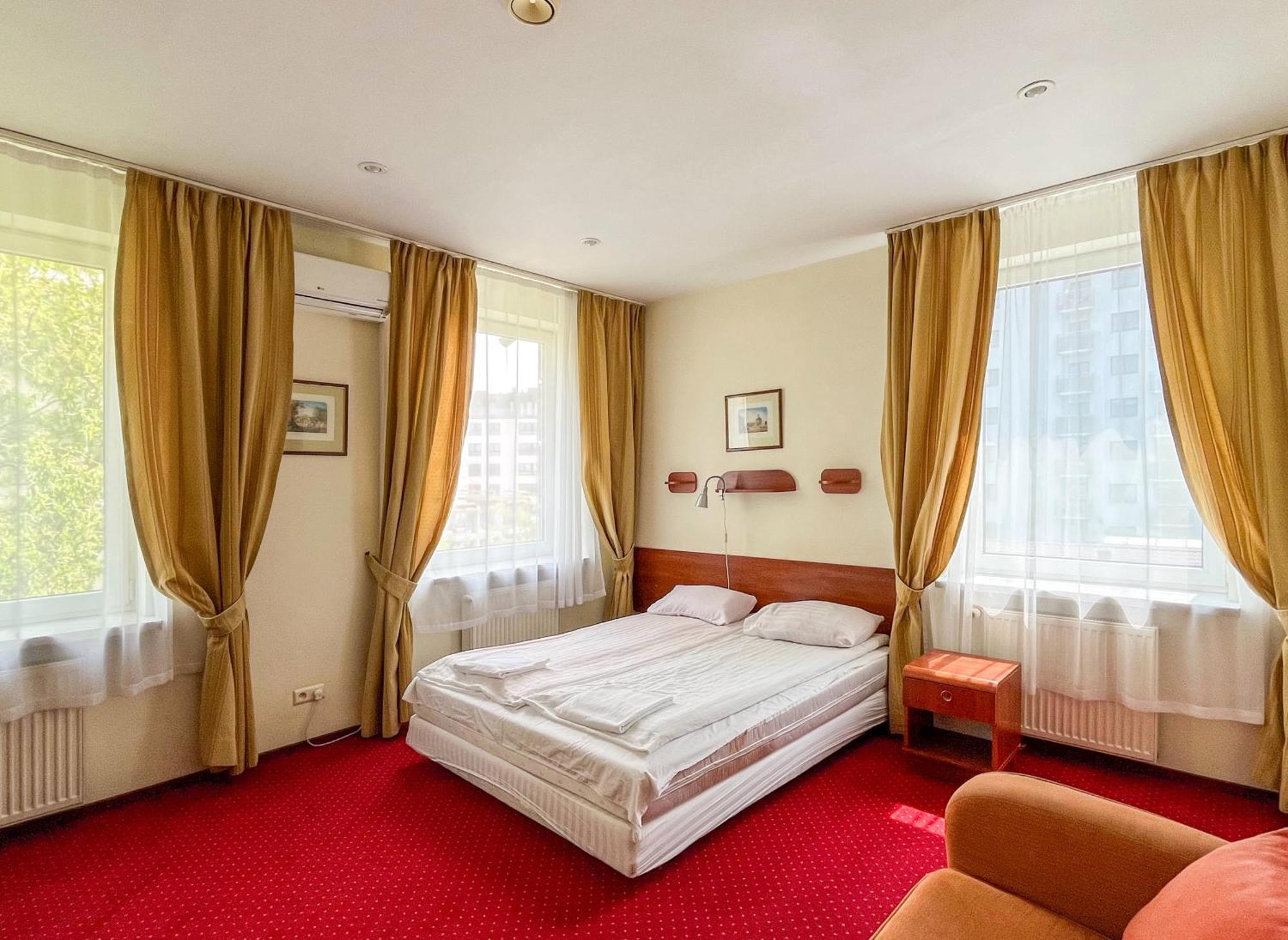 Fry House Pansiyon Varşova Dış mekan fotoğraf